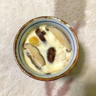 ブリ入り茶碗蒸し。